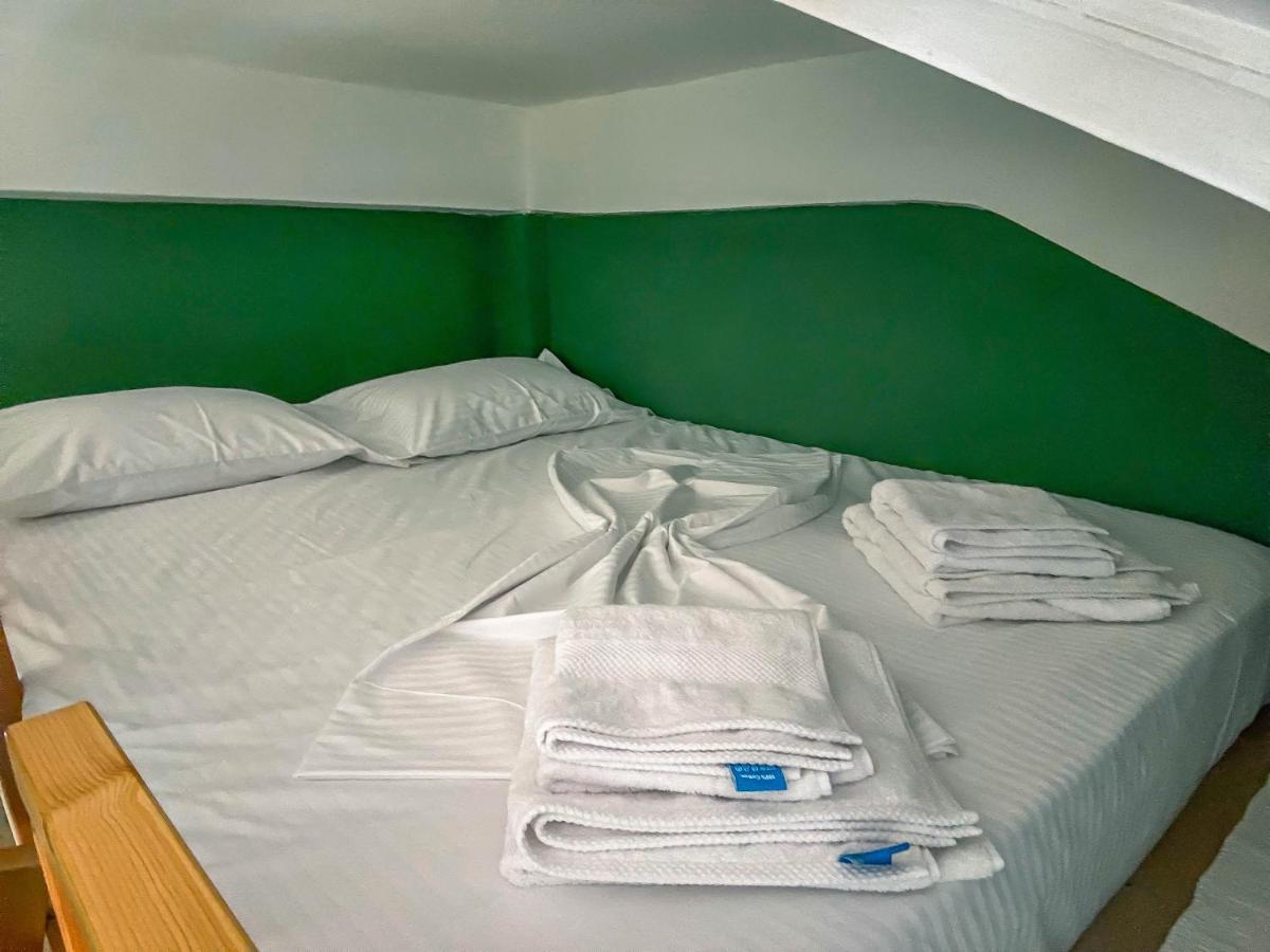 Cozy Elegance Above Korca Apartment Ngoại thất bức ảnh