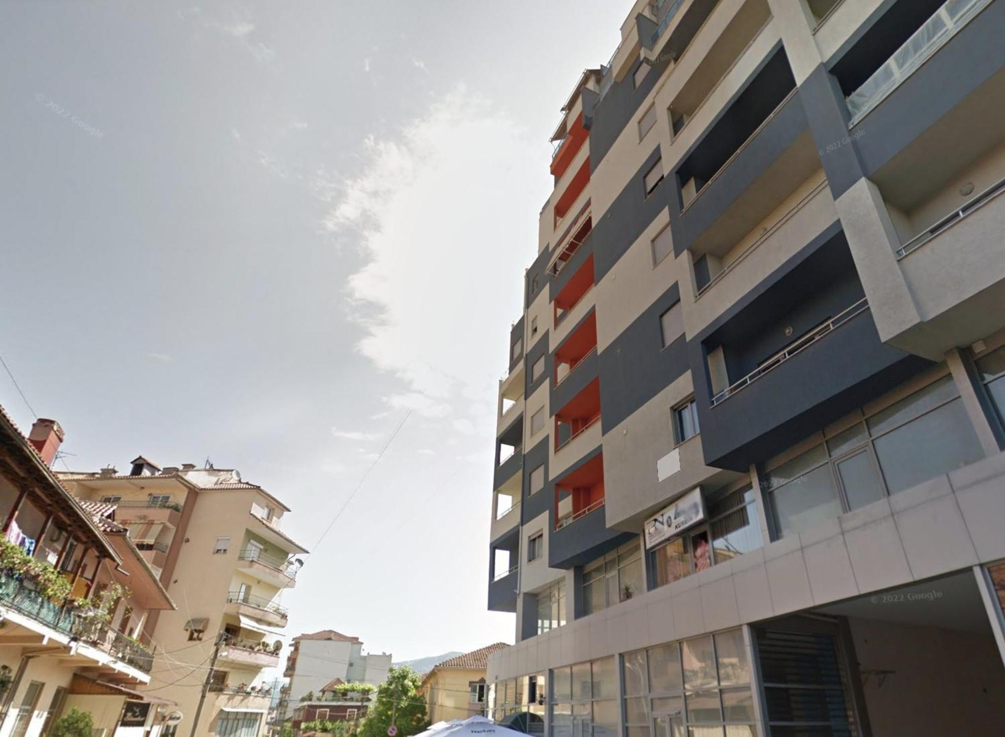 Cozy Elegance Above Korca Apartment Ngoại thất bức ảnh